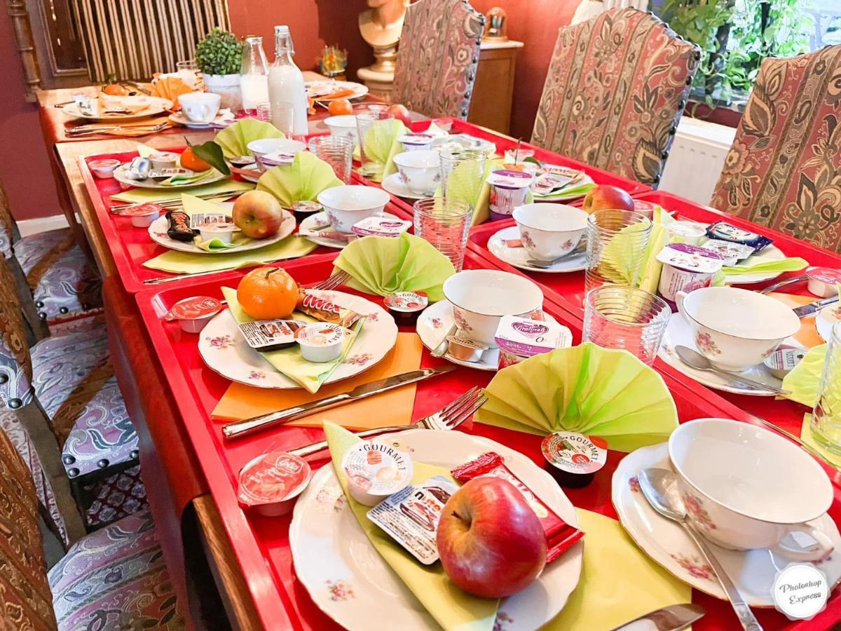B&B Bourgeoisie*** Frahan ภายนอก รูปภาพ